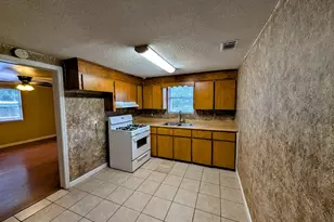 1531 Houston Lake Rd, Perry, GA 31069 - Photo 3