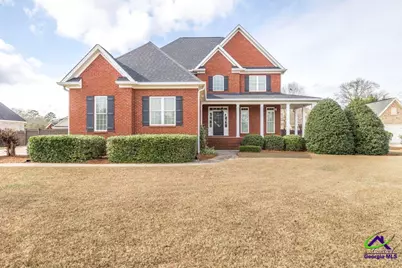 202 Avondale Circle, Warner Robins, GA 31088 - Photo 1