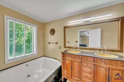 131 Ashford Park, Macon, GA 31210 - Photo 27