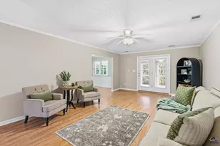 107 Laurel Oak Ln, Warner Robins, GA 31093 - Photo 5