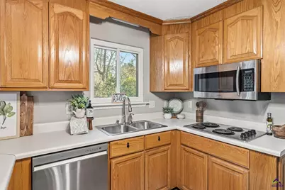 107 Laurel Oak Lane, Warner Robins, GA 31093 - Photo 11