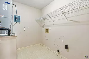 107 Laurel Oak Ln, Warner Robins, GA 31093 - Photo 27