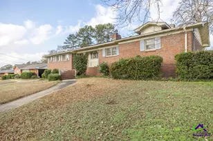 100 Edgewood Ave, Warner Robins, GA 31088 - Photo 5
