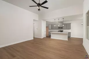 412 Colt Ct, Kathleen, GA 31047 - Photo 5