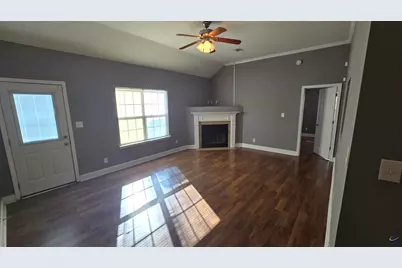 509 Manchester Ln, Byron, GA 31008 - Photo 7