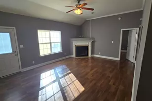 509 Manchester Ln, Byron, GA 31008 - Photo 7