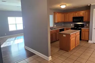 509 Manchester Ln, Byron, GA 31008 - Photo 3