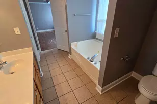 509 Manchester Ln, Byron, GA 31008 - Photo 11