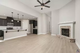 205 Farmland Circle, Perry, GA 31069 - Photo 9