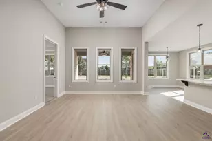 205 Farmland Circle, Perry, GA 31069 - Photo 5