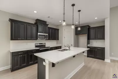 205 Farmland Circle, Perry, GA 31069 - Photo 11