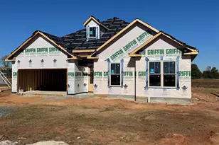 211 Farmland Circle, Perry, GA 31069 - Photo 1