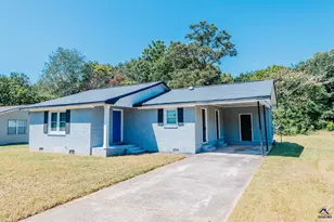 200 Lavender St, Fort Valley, GA 31030 - Photo 1