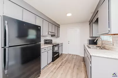 200 Lavender Street, Fort Valley, GA 31030 - Photo 7