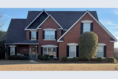 218 Knob Hill Drive, Warner Robins, GA 31088 - Photo 1