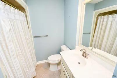 209 Lake Front Drive, Warner Robins, GA 31088 - Photo 43