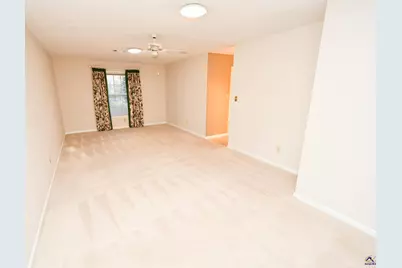 209 Lake Front Drive, Warner Robins, GA 31088 - Photo 33