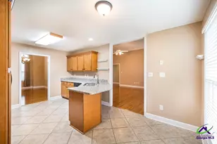 114 Chasen Ct, Warner Robins, GA 31008 - Photo 11