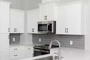 1013 Northside Dr, Perry, GA 31069 - Photo 11