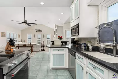 353 Hillridge Cove, Lizella, GA 31052 - Photo 19