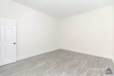 402 General Courtney Hodges Boulevard, Perry, GA 31069 - Photo 21