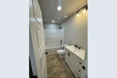 305 N Fourth Street, Warner Robins, GA 31093 - Photo 17