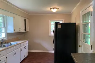 3240 Commordore Dr, Macon, GA 31211 - Photo 7