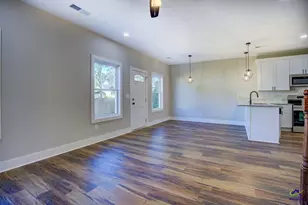 523 E Chappell St, Griffin, GA 30220 - Photo 9