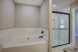 523 E Chappell St, Griffin, GA 30220 - Photo 23