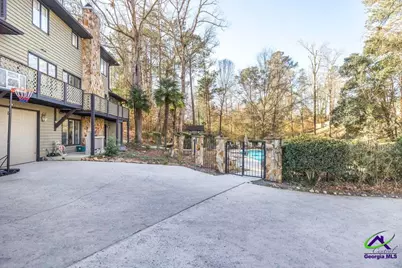 2697 Carriage Court, Macon, GA 31216 - Photo 7