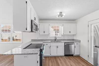 404 Wynfield Ln, Bonaire, GA 31005 - Photo 13