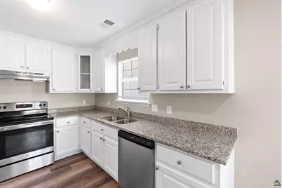 308 Peach Blossom Road, Bonaire, GA 31005 - Photo 11