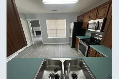 56 Skyway Drive, Warner Robins, GA 31088 - Photo 9