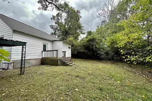 182 James St, Forsyth, GA 31029 - Photo 3