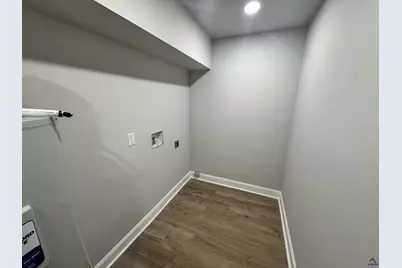 305 N Fourth Street, Warner Robins, GA 31093 - Photo 11