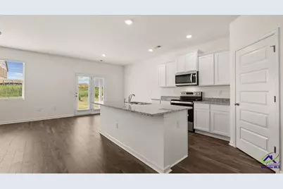 213 Cattle Drive, Perry, GA 31069 - Photo 3