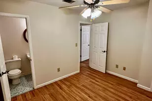 422 Carolina Ave, Warner Robins, GA 31093 - Photo 11