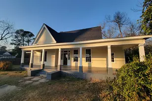 9 Academy St, Hawkinsville, GA 31036 - Photo 3