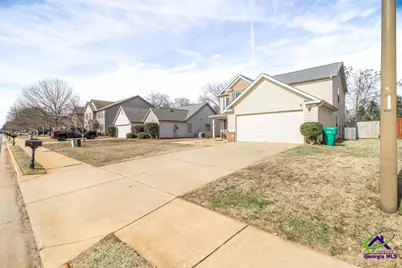 108 Amelia Drive, Byron, GA 31008 - Photo 3