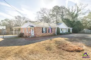 10 Arbor Dr, Hawkinsville, GA 31036 - Photo 5