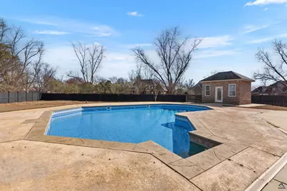 204 Bridgeway Drive, Warner Robins, GA 31088 - Photo 67