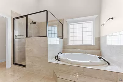 204 Bridgeway Drive, Warner Robins, GA 31088 - Photo 39