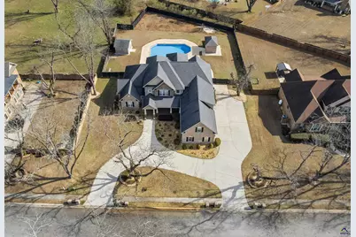 204 Bridgeway Drive, Warner Robins, GA 31088 - Photo 77