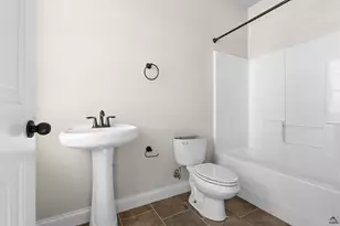 204 Bridgeway Dr, Warner Robins, GA 31088 - Photo 75