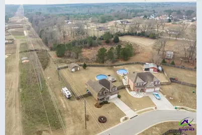 526 Hialeah Road, Bonaire, GA 31005 - Photo 3