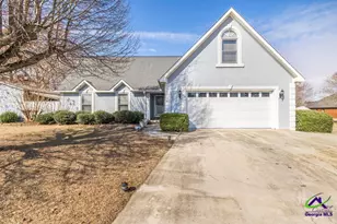 255 Waterford Dr, Bonaire, GA 31005 - Photo 1