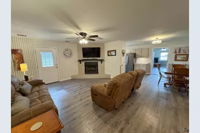 210 Oak Ridge Dr, Byron, GA 31008 - Photo 15