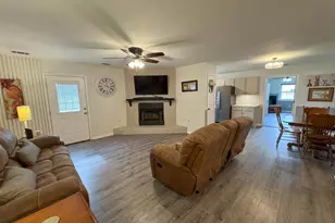 210 Oakridge Dr, Byron, GA 31008 - Photo 15