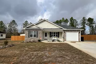150 Long Pines Cir, East Dublin, GA 31027 - Photo 3