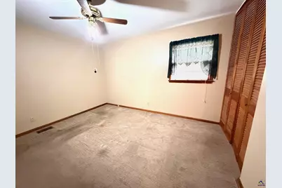 2212 Marshallville Road, Perry, GA 31069 - Photo 13